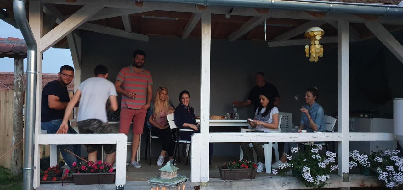 Apartmani Bojeresku Negotin Kültér fotó